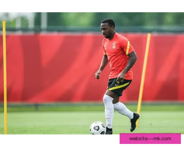 埃斯图皮尼安重伤后状态严重下滑难回巅峰表现