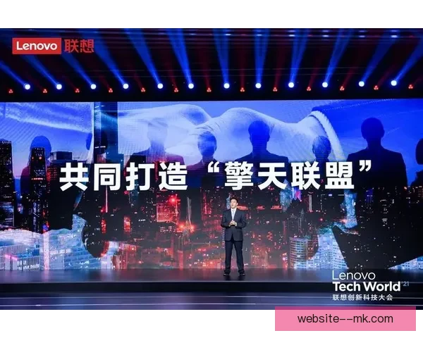 小川航基梅开二度状态火热连续发力助球队取得胜利 小川航基梅开二度状态火热连续发力助球队取得胜利