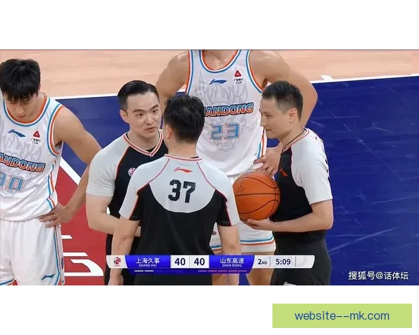 世俱杯裁判尺度成比赛走向关键焦点的深度解读与观察全面分析影响